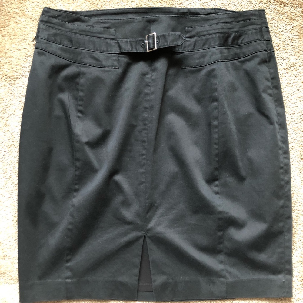 Express black size 10 skirt